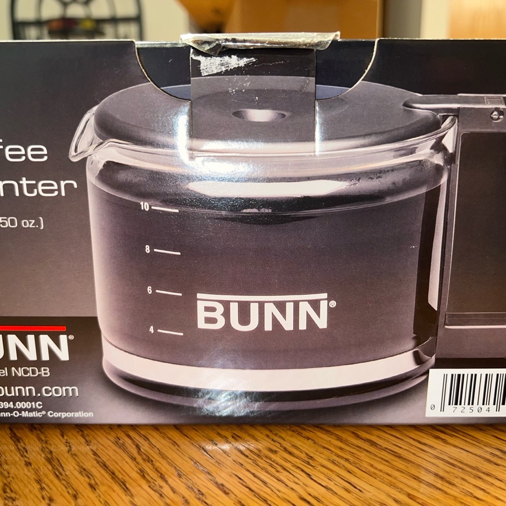 NIB BUNN 10-cup Decanter model NCD-B